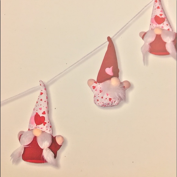 Valentines Day Decoration Gnome Garland 6’ Love NEW Pink & Red Hearts - Picture 16 of 16